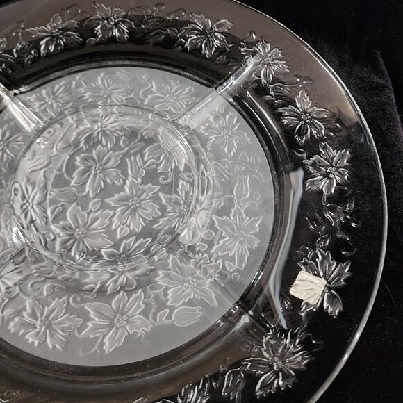 Princess House Fantasia Divided Appetizer Dip Plate 13" charcuterie chip snack p - Picture 8 of 11